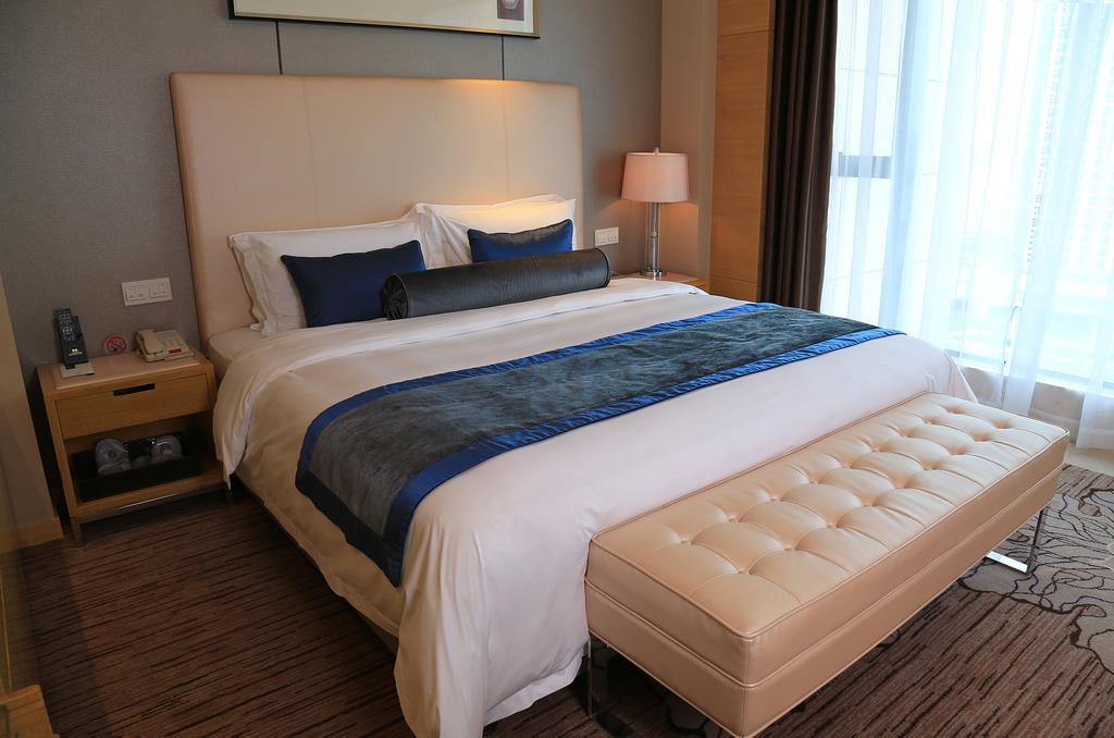 Guangzhou Changfeng Gloria Plaza Hotel Rum bild