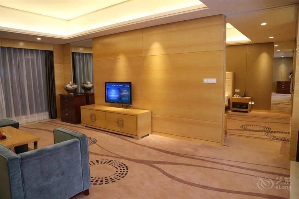 Guangzhou Changfeng Gloria Plaza Hotel Exteriör bild